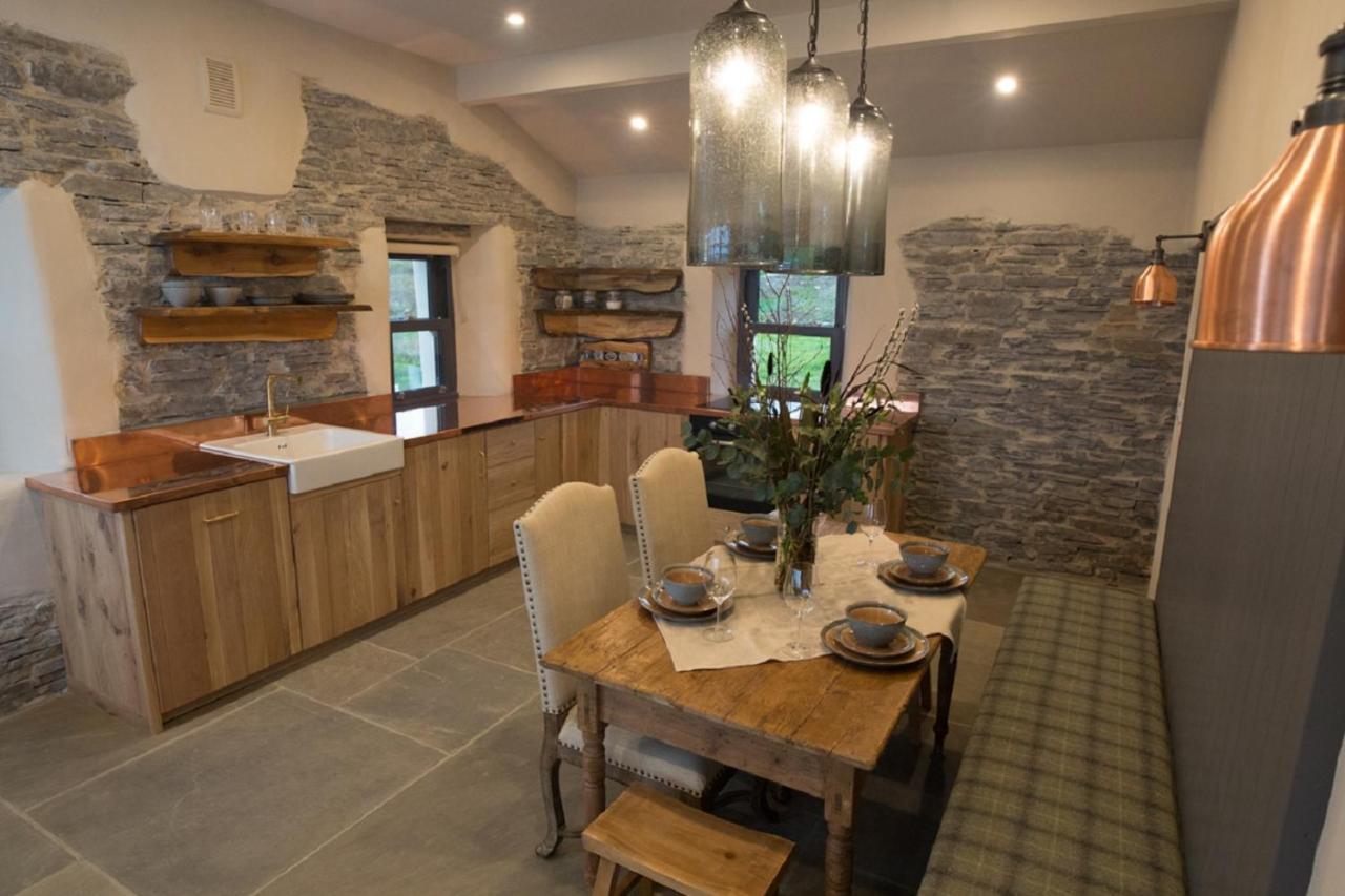 Elfin Cottage Doolin Esterno foto