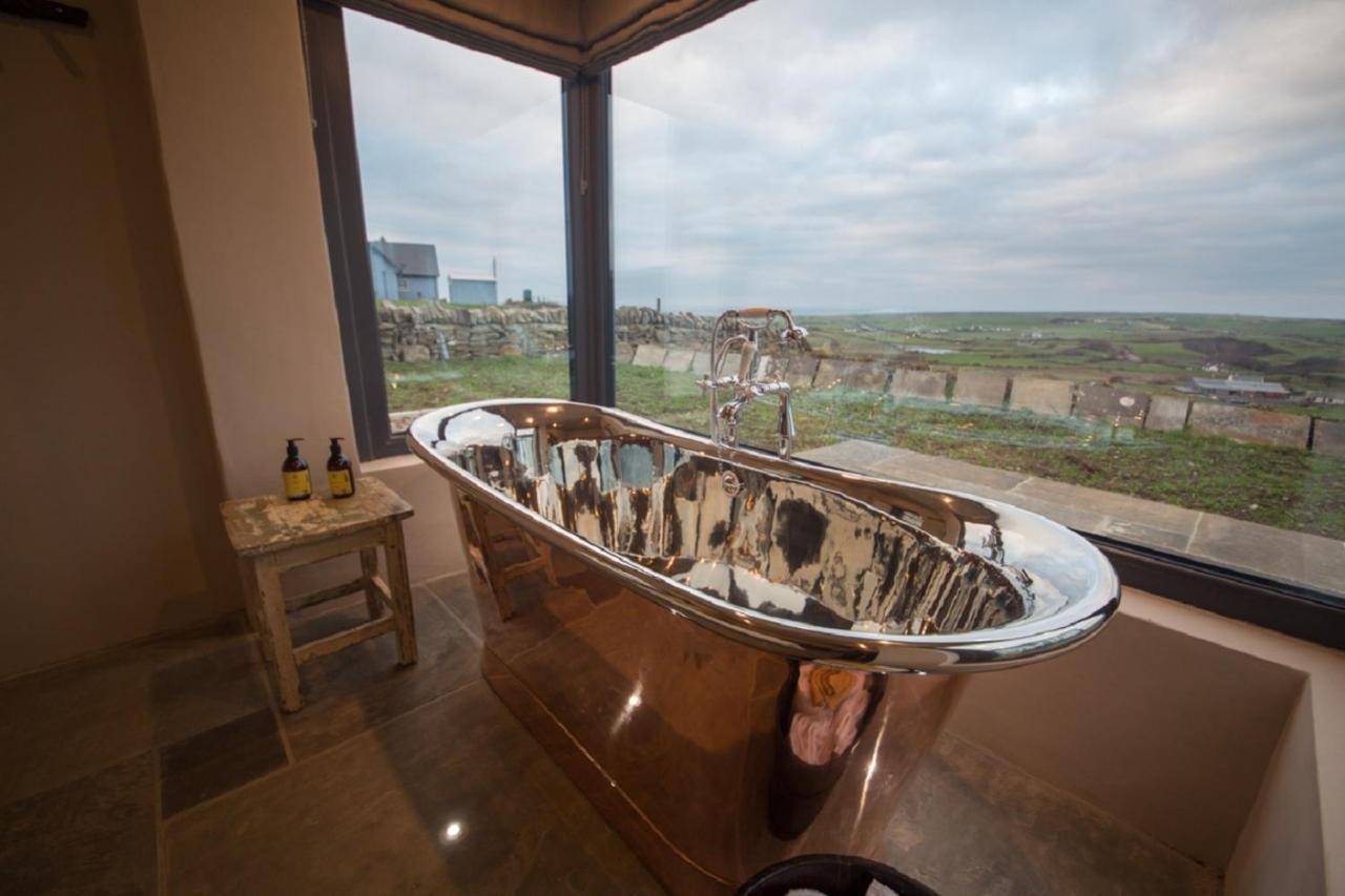 Elfin Cottage Doolin Esterno foto